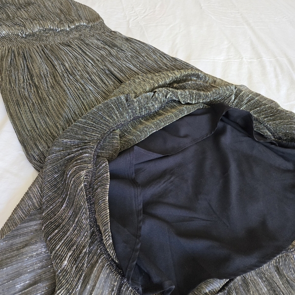 Banana Republic Metallic High-Low Dress, Gold Mix, size US 2 - Picture 7 of 12